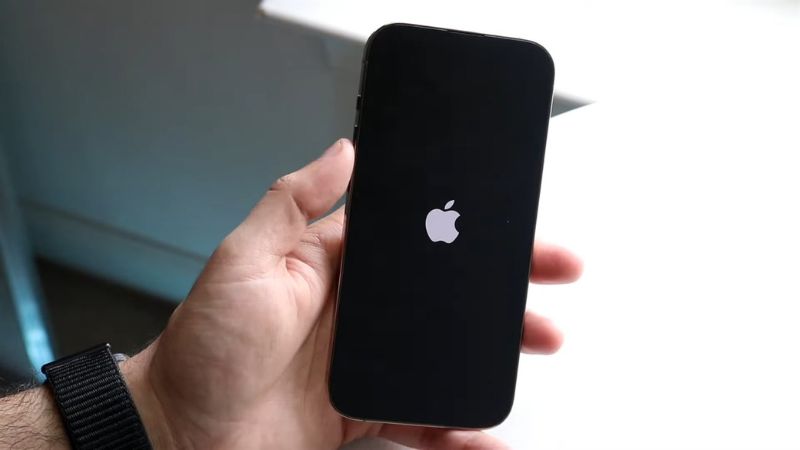 Gợi ý cách mở nguồn iphone đơn giản nhất