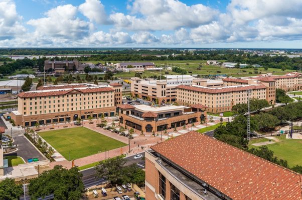 Du học Mỹ tiết kiệm tiền tỷ với học bổng Đại học Louisiana State