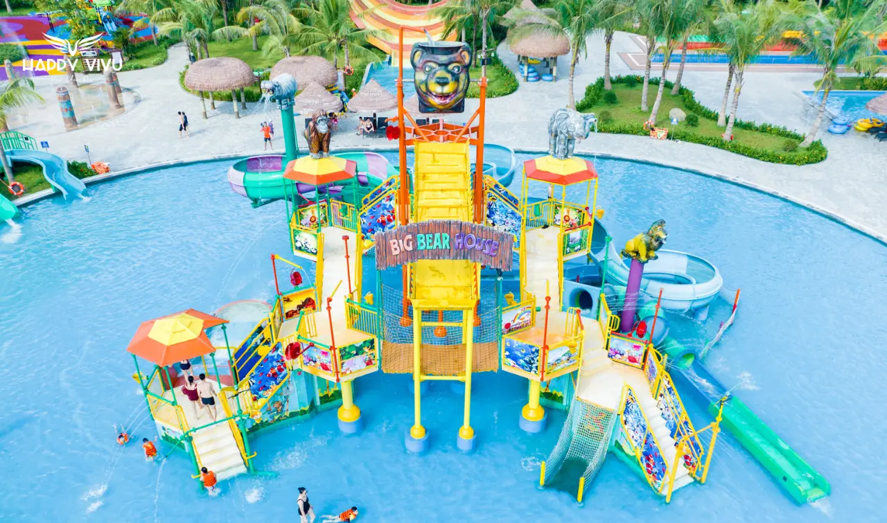 Công viên Hà Nội VinWonders Water Park