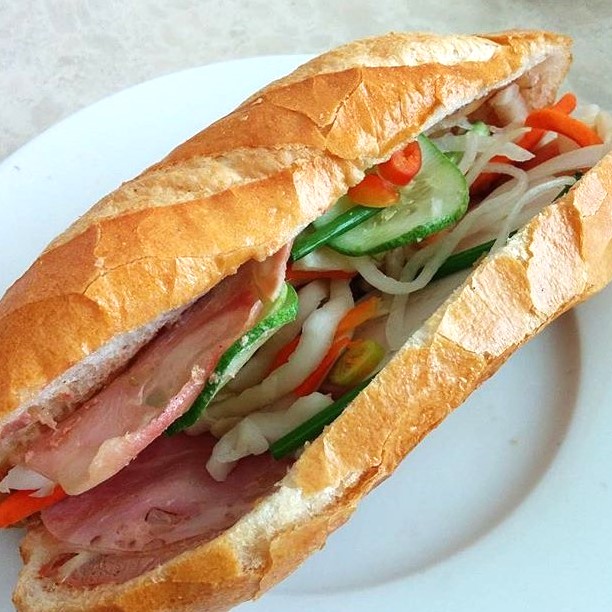 bánh mì như lan