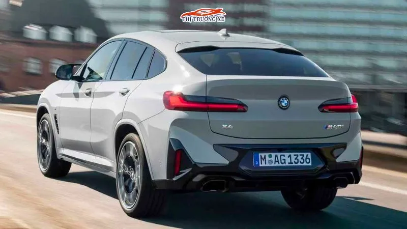 đuôi xe BMW X4