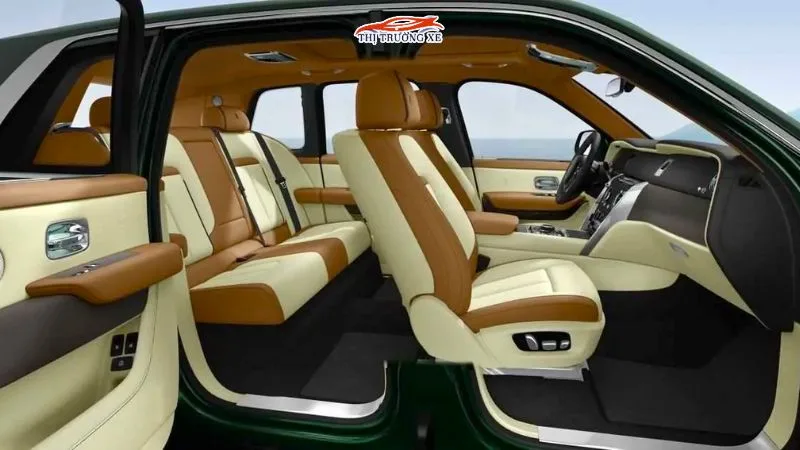 Ghế ngồi trên Rolls - Royce Cullinan