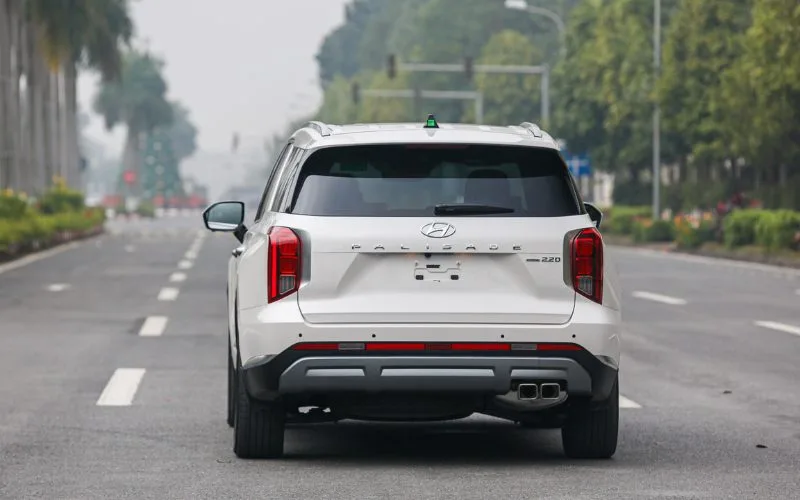 Phần đuôi xe của Hyundai Palisade mang đậm dấu ấn đặc trưng của thương hiệu Hyundai.