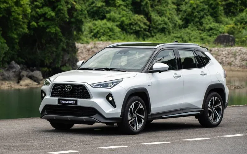 Toyota Yaris Cross giá từ 650 triệu đồng