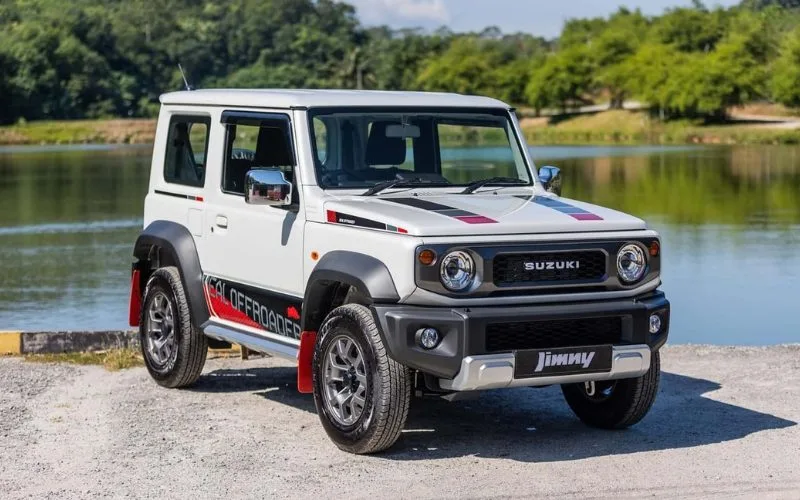 Suzuki Jimny giá từ 789 triệu đồng