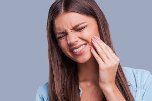Nguyên nhân gây đau răng và cách trị đau răng tại nhà
